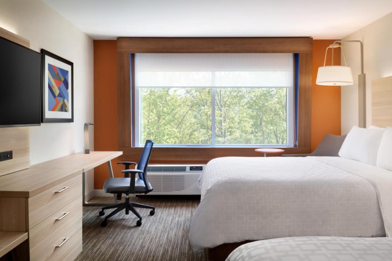Holiday Inn Express & Suites - Calgary Airport Trail Ne By Ihg Екстериор снимка